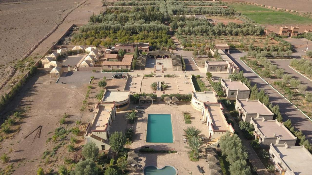 Dar Alfourssane Ferme D'Hote วาร์ซาเซต ภายนอก รูปภาพ