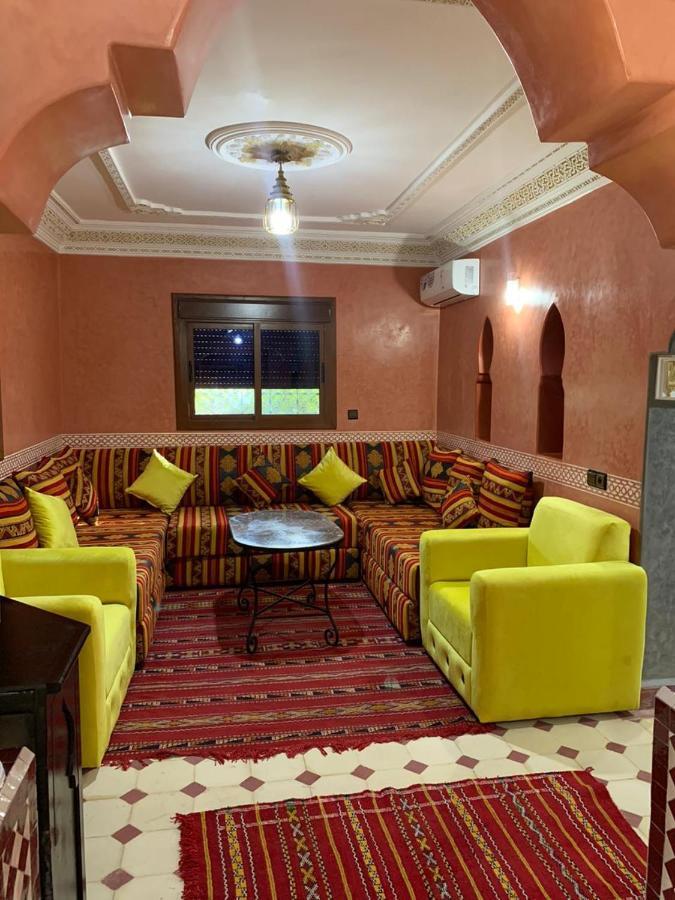 Dar Alfourssane Ferme D'Hote วาร์ซาเซต ภายนอก รูปภาพ