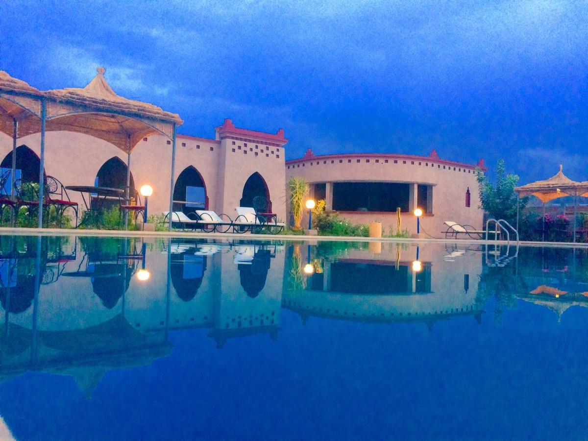 Dar Alfourssane Ferme D'Hote วาร์ซาเซต ภายนอก รูปภาพ