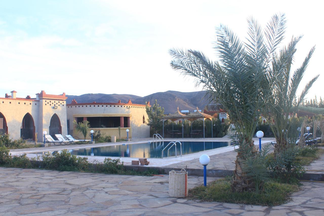 Dar Alfourssane Ferme D'Hote วาร์ซาเซต ภายนอก รูปภาพ